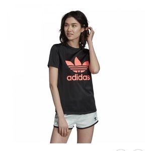 NWT Adidas logo shirt